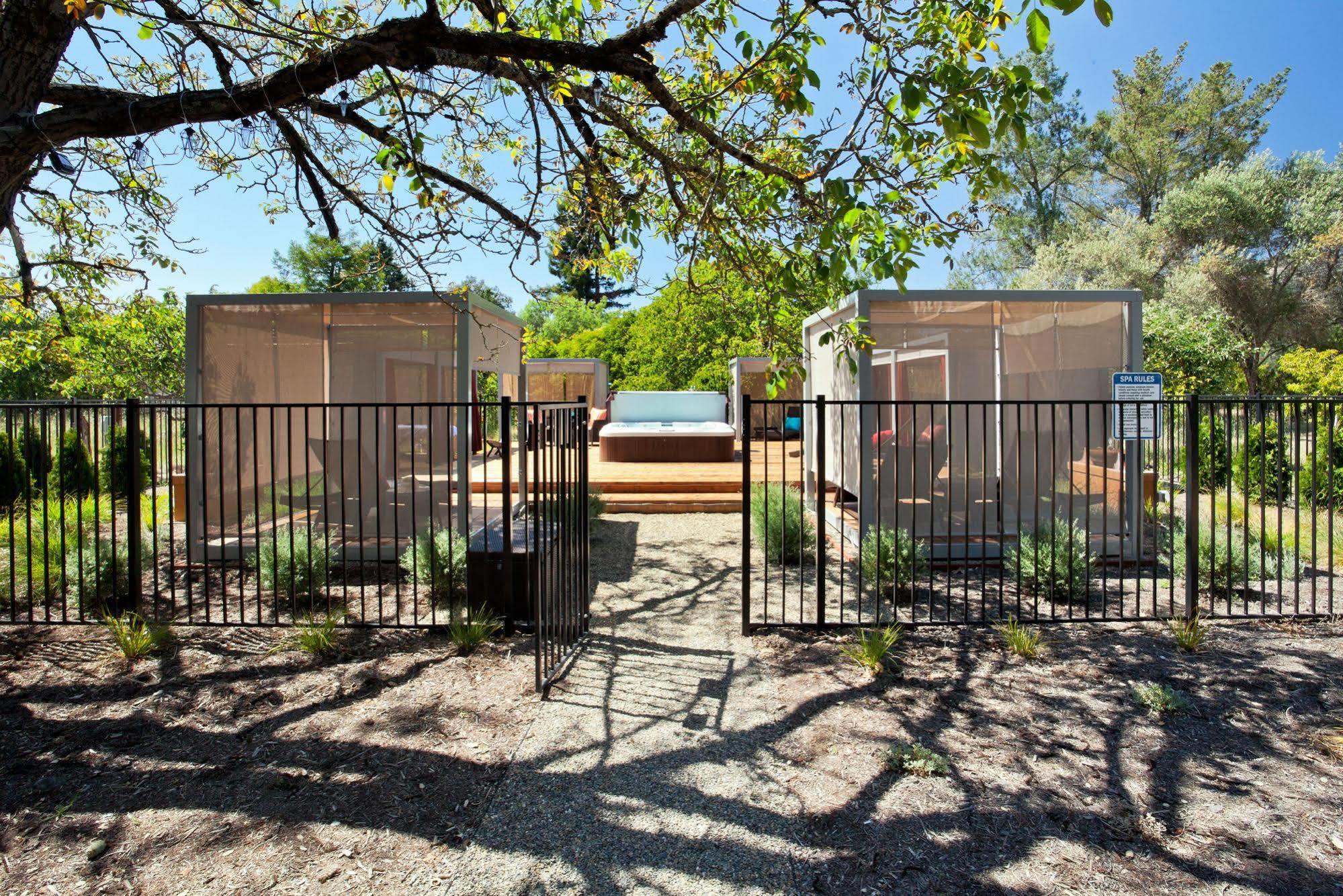 Casa Bella Inn Kenwood Екстер'єр фото